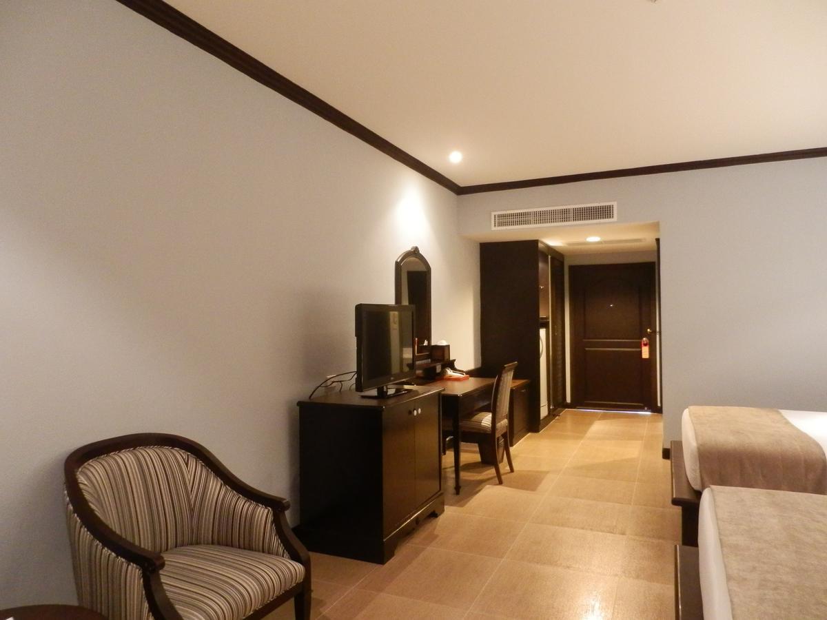 Sir James Resort Phayayen Extérieur photo